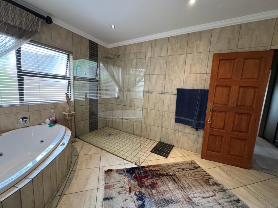 4 Bedroom Property for Sale in Birdwood Estate North West